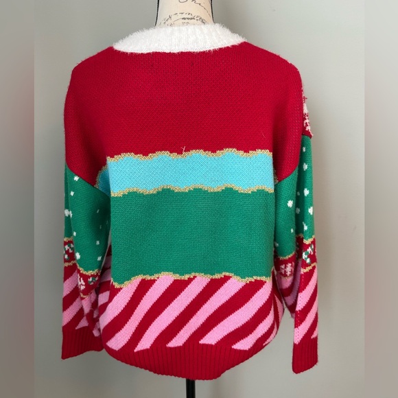 Festive Red and Green Christmas Sweater - Picture 5 of 6